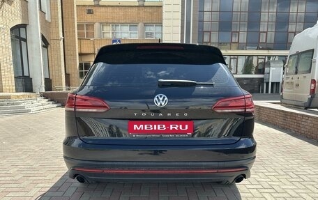 Volkswagen Touareg III, 2018 год, 4 700 000 рублей, 3 фотография