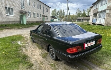 Mercedes-Benz E-Класс, 1995 год, 350 000 рублей, 5 фотография