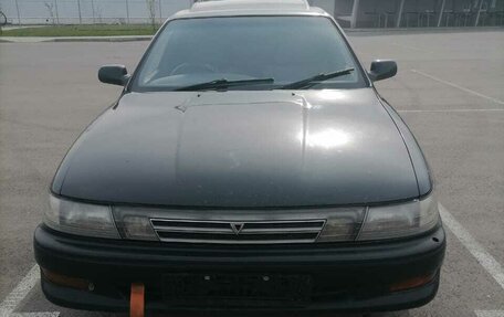 Toyota Vista, 1992 год, 270 000 рублей, 2 фотография