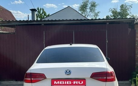 Volkswagen Jetta VI, 2015 год, 1 220 000 рублей, 4 фотография