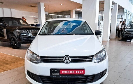 Volkswagen Polo VI (EU Market), 2012 год, 748 000 рублей, 2 фотография