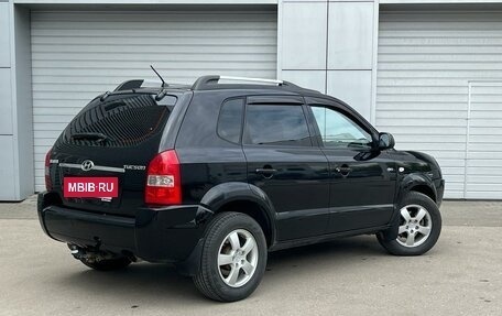 Hyundai Tucson III, 2006 год, 735 000 рублей, 2 фотография