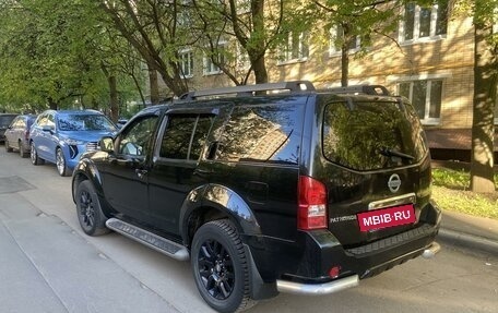 Nissan Pathfinder, 2010 год, 1 450 000 рублей, 3 фотография