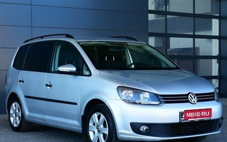 Volkswagen Touran III, 2012 год, 979 000 рублей, 3 фотография
