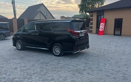 Toyota Alphard III, 2018 год, 5 000 000 рублей, 9 фотография