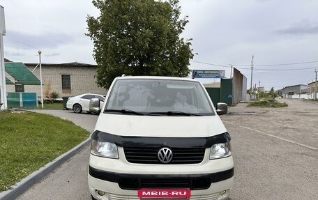 Volkswagen Transporter T5 рестайлинг, 2006 год, 950 000 рублей, 2 фотография