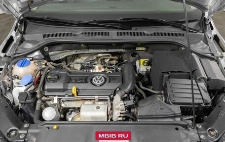 Volkswagen Jetta VI, 2014 год, 1 050 000 рублей, 22 фотография