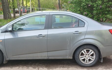 Chevrolet Aveo III, 2014 год, 550 000 рублей, 3 фотография