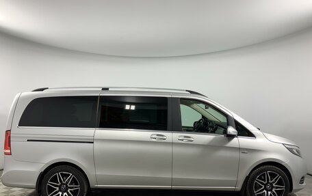 Mercedes-Benz V-Класс, 2016 год, 5 000 000 рублей, 4 фотография