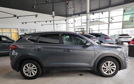 Hyundai Tucson III, 2017 год, 2 200 000 рублей, 4 фотография