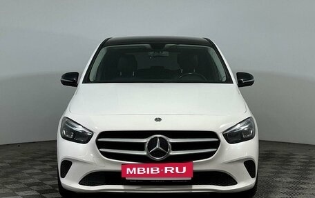 Mercedes-Benz B-Класс, 2018 год, 2 109 000 рублей, 2 фотография