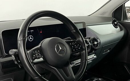 Mercedes-Benz B-Класс, 2018 год, 2 109 000 рублей, 13 фотография