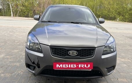 KIA Rio II, 2010 год, 625 000 рублей, 3 фотография