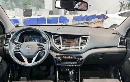 Hyundai Tucson III, 2017 год, 1 980 000 рублей, 14 фотография