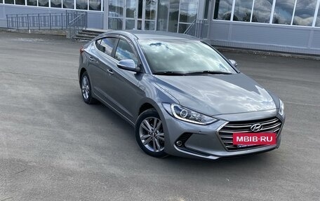 Hyundai Elantra VI рестайлинг, 2017 год, 1 820 000 рублей, 32 фотография