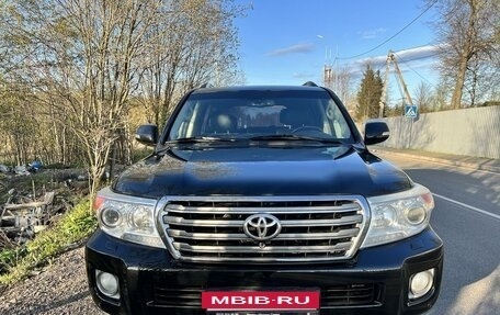 Toyota Land Cruiser 200, 2012 год, 3 350 000 рублей, 3 фотография