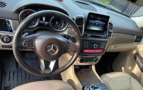 Mercedes-Benz GLS, 2017 год, 4 650 000 рублей, 10 фотография