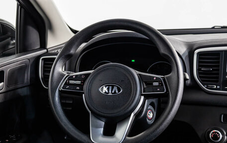 KIA Sportage IV рестайлинг, 2020 год, 2 634 900 рублей, 11 фотография