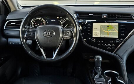 Toyota Camry, 2020 год, 3 450 000 рублей, 16 фотография