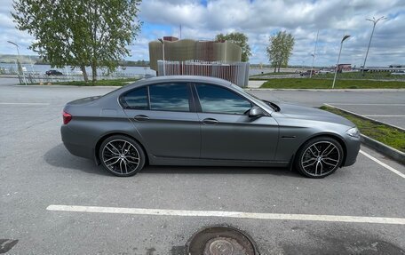 BMW 5 серия, 2014 год, 2 250 000 рублей, 2 фотография