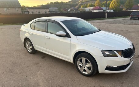 Skoda Octavia, 2018 год, 1 680 000 рублей, 3 фотография