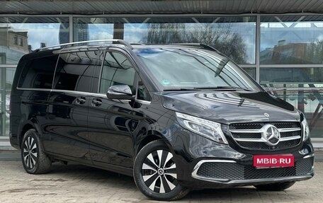 Mercedes-Benz V-Класс, 2022 год, 11 542 000 рублей, 7 фотография