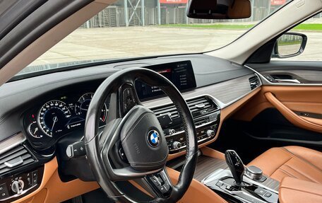 BMW 5 серия, 2017 год, 3 750 000 рублей, 14 фотография
