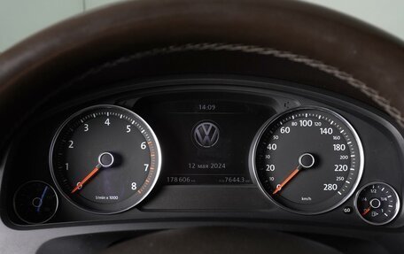 Volkswagen Touareg III, 2012 год, 2 399 000 рублей, 16 фотография
