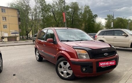 Ford Fusion I, 2006 год, 490 000 рублей, 2 фотография