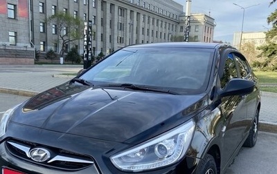 Hyundai Solaris II рестайлинг, 2014 год, 940 000 рублей, 1 фотография