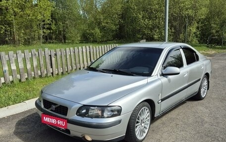 Volvo S60 III, 2002 год, 380 000 рублей, 10 фотография