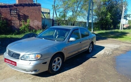 Nissan Maxima VIII, 2001 год, 350 000 рублей, 3 фотография