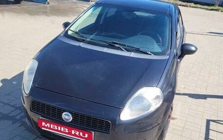 Fiat Punto III Punto Evo рестайлинг, 2007 год, 375 000 рублей, 2 фотография