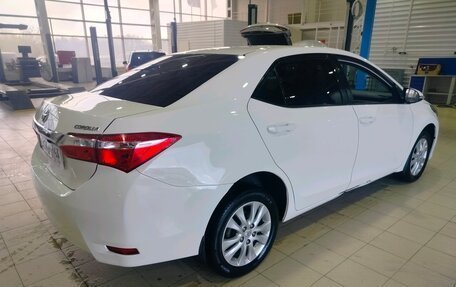 Toyota Corolla, 2013 год, 1 380 000 рублей, 3 фотография