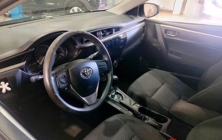 Toyota Corolla, 2013 год, 1 380 000 рублей, 5 фотография