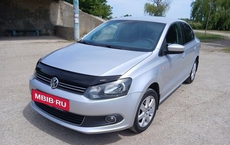 Volkswagen Polo VI (EU Market), 2012 год, 980 000 рублей, 2 фотография