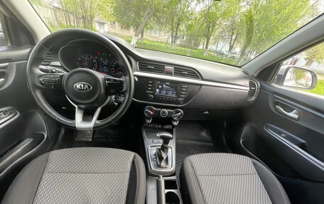 KIA Rio IV, 2018 год, 1 199 999 рублей, 9 фотография