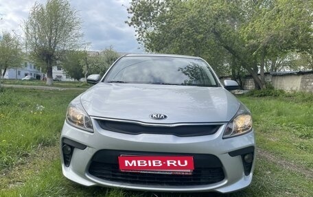 KIA Rio IV, 2018 год, 1 199 999 рублей, 8 фотография