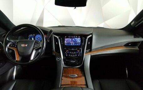 Cadillac Escalade IV, 2016 год, 4 247 000 рублей, 10 фотография