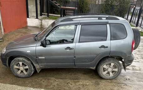 Chevrolet Niva I рестайлинг, 2016 год, 765 000 рублей, 9 фотография