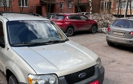 Ford Escape II, 2004 год, 620 000 рублей, 2 фотография