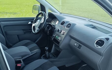 Volkswagen Caddy III рестайлинг, 2013 год, 1 290 000 рублей, 24 фотография