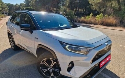 Toyota RAV4, 2021 год, 3 730 000 рублей, 1 фотография