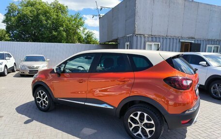 Renault Kaptur I рестайлинг, 2018 год, 1 549 900 рублей, 8 фотография