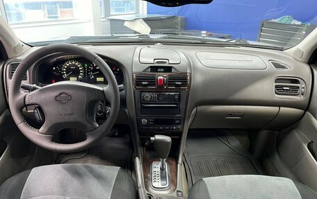 Nissan Maxima VIII, 2002 год, 469 900 рублей, 25 фотография