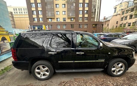 Chevrolet Tahoe III, 2013 год, 2 264 000 рублей, 2 фотография