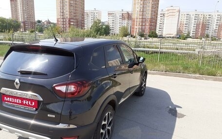 Renault Kaptur I рестайлинг, 2018 год, 1 690 000 рублей, 6 фотография