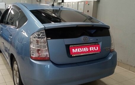 Toyota Prius, 2007 год, 683 000 рублей, 4 фотография