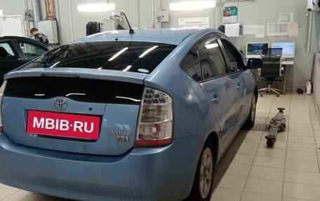 Toyota Prius, 2007 год, 683 000 рублей, 3 фотография