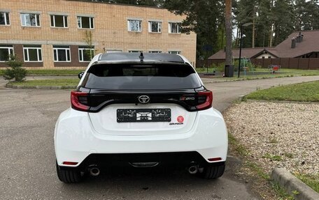 Toyota Yaris, 2020 год, 5 299 000 рублей, 6 фотография